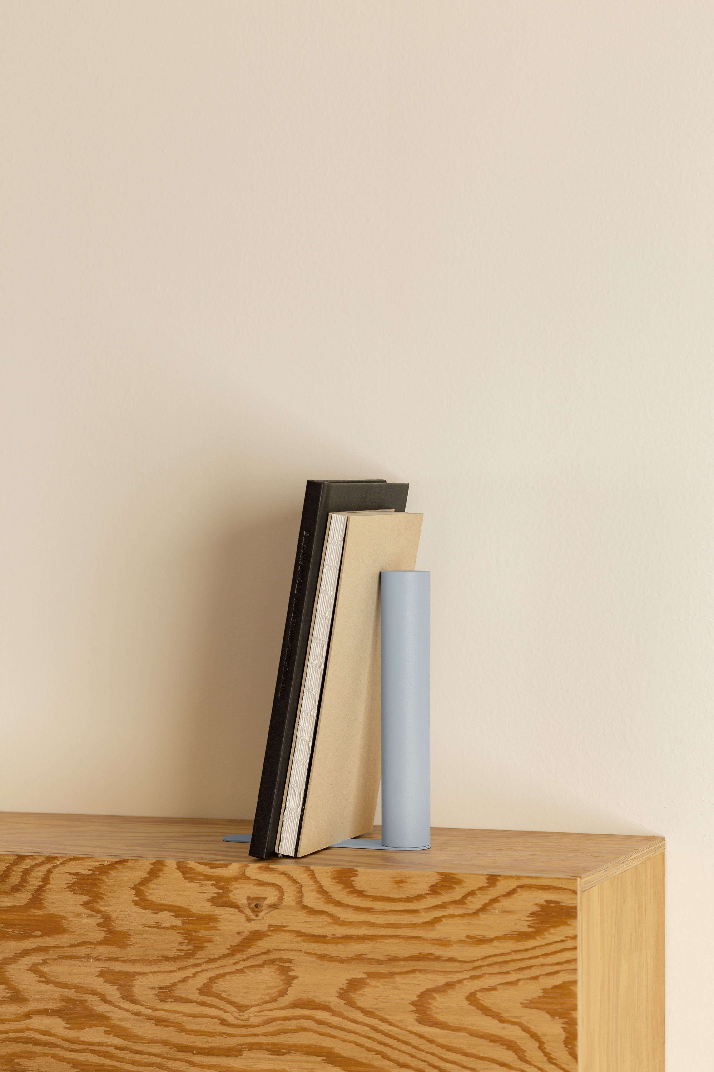 SLIM Bookend 金屬極簡書擋