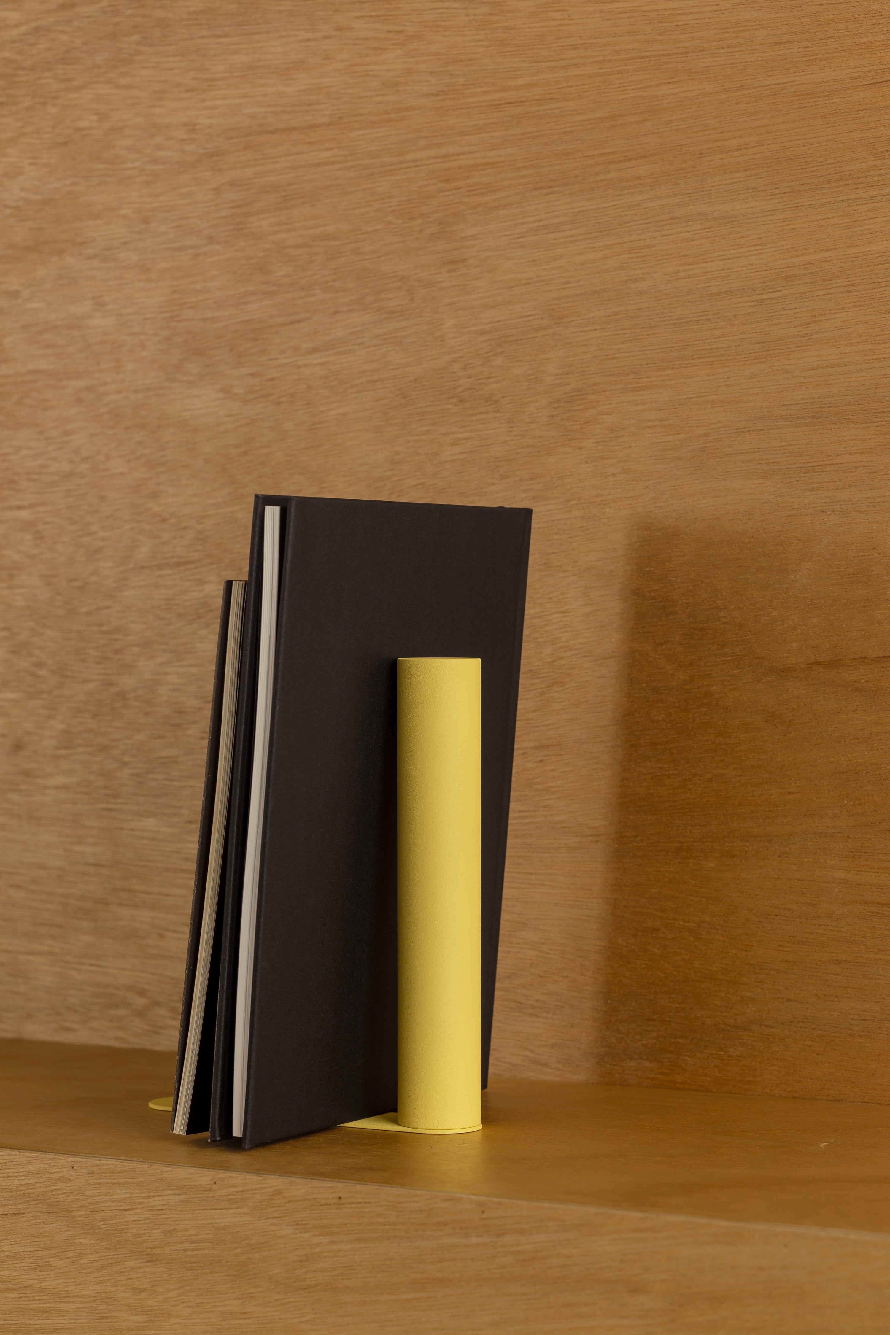 SLIM Bookend 金屬極簡書擋